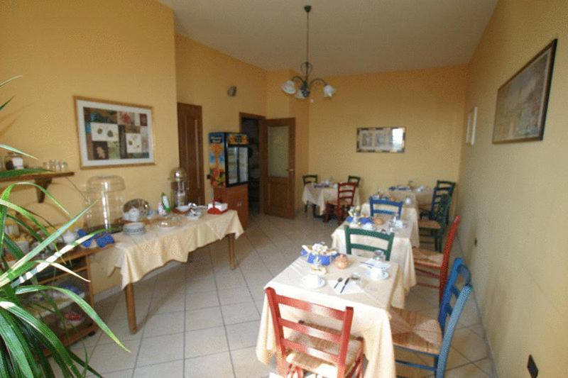 Tavernola - Locanda Di Campagna ياتّيباليا المظهر الخارجي الصورة