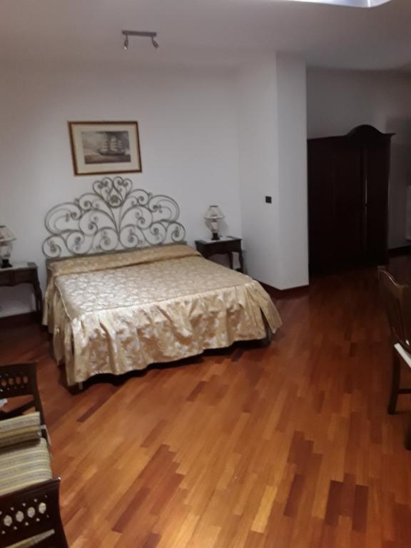 Tavernola - Locanda Di Campagna ياتّيباليا المظهر الخارجي الصورة